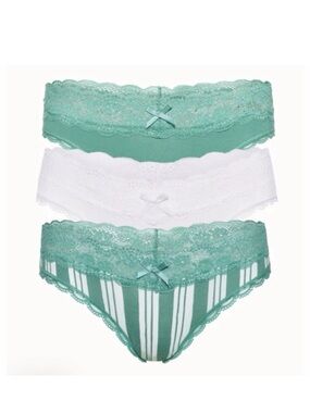 Honeydew Intimates Green & White Thong Undies 3 Pack Size M/L NWOT